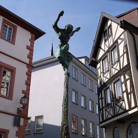 Apartment 2 Wohnung, Kueche, Bad, Balkon, Netflix